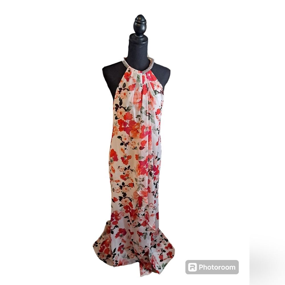 Calvin Klein Womens Halter Maxi Dress Gown Size 8 Floral Sleeveless Embellished